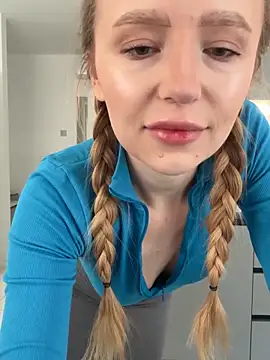 EvaBrooklyn online show from February 27, 2025, 5:56 am