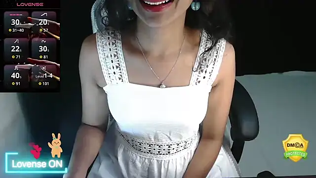 fullmoan online show from November 8, 2025, 5:12 pm