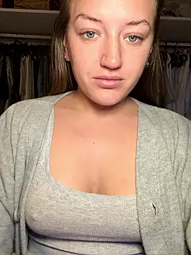 MissMaisiex online show from January 12, 2026, 3:50 pm