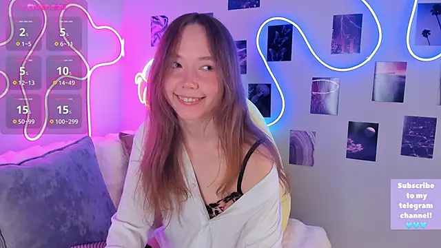 Snapshot of Dreamy_Polly chatting on March 6, 2025, 7:21 pm Dreamy Polly online show from March 6, 2025, 7:21 pm