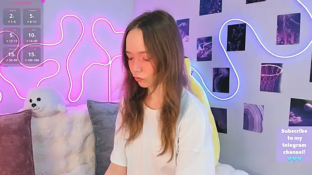 Snapshot of Dreamy_Polly chatting on March 15, 2025, 7:16 pm Dreamy Polly online show from March 15, 2025, 7:16 pm