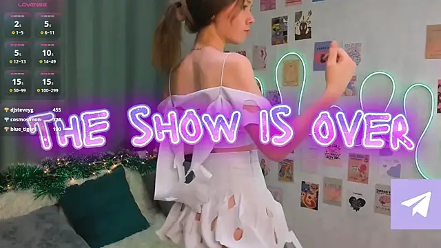 Snapshot of Dreamy_Polly chatting on March 20, 2025, 7:04 pm Dreamy Polly online show from March 20, 2025, 7:04 pm