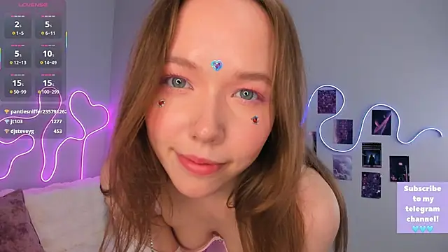 Snapshot of Dreamy_Polly chatting on March 21, 2025, 4:17 am Dreamy Polly online show from March 21, 2025, 4:17 am