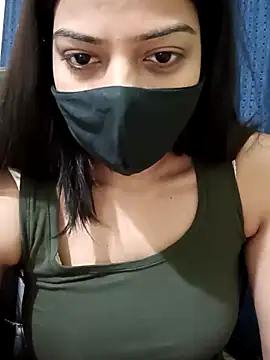 Snapshot of CRAZY__BITE chatting on March 4, 2025, 9:43 pm CRAZY BITE online show from March 4, 2025, 9:43 pm