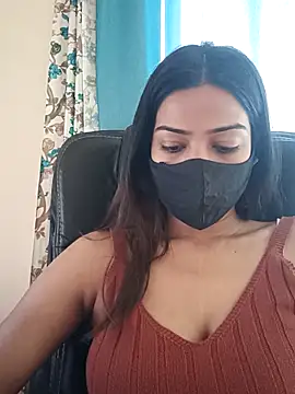 Snapshot of CRAZY__BITE chatting on October 6, 2025, 8:45 am CRAZY BITE online show from October 6, 2025, 8:45 am