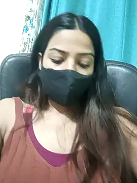 Snapshot of CRAZY__BITE chatting on December 17, 2025, 6:25 pm CRAZY BITE online show from December 17, 2025, 6:25 pm