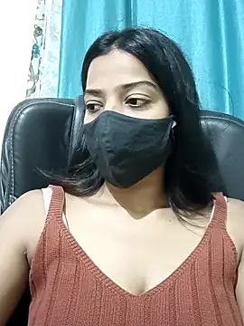 Snapshot of CRAZY__BITE chatting on April 4, 2026, 5:54 pm CRAZY BITE online show from April 4, 2026, 5:54 pm