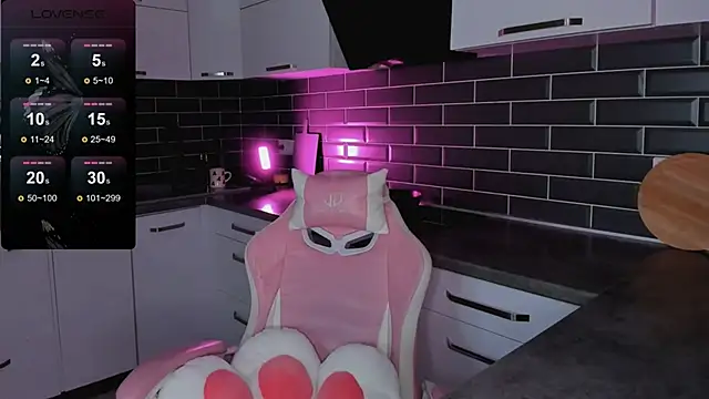 EmmaVictori1 online show from February 15, 2026, 12:03 pm