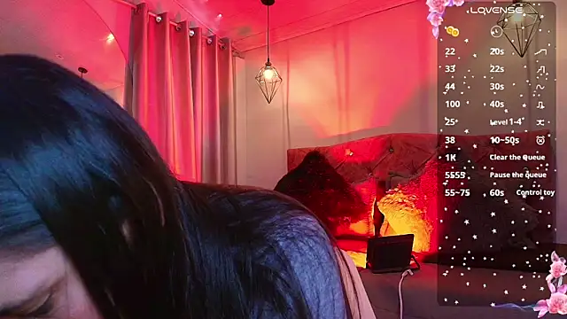 miaoconell online show from September 19, 2025, 8:31 pm