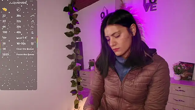 miaoconell online show from April 12, 2026, 8:36 pm