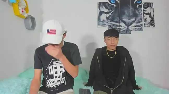 Snapshot of Maxxi_hot23 chatting on March 7, 2025, 3:07 pm Maxxi hot23 online show from March 7, 2025, 3:07 pm