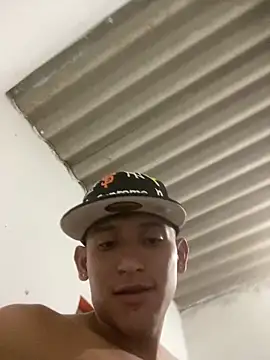 Babyalienqm online show from March 29, 2026, 6:46 am