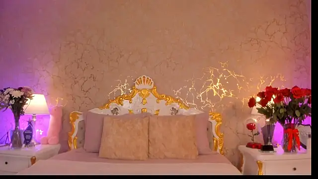 ScarlettWallace online show from February 17, 2026, 9:21 pm