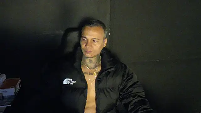 Snapshot of damian_c12 chatting on March 8, 2026, 4:44 pm damian c12 online show from March 8, 2026, 4:44 pm