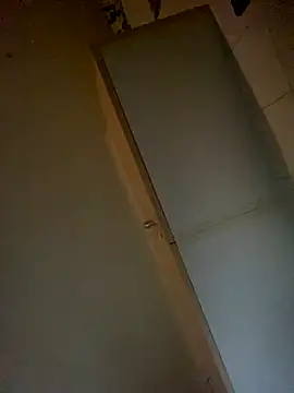 1Zoey101 online show from December 17, 2025, 10:43 am