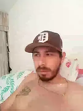 santibiggg online show from February 26, 2025, 12:14 pm