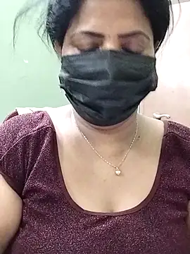 abinaya26 online show from April 10, 2026, 11:09 pm