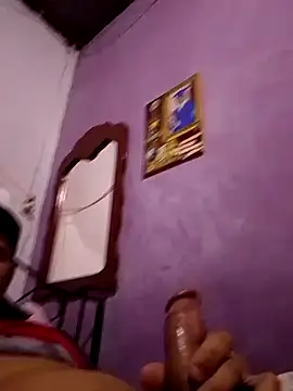 Snapshot of Luis_katya chatting on October 22, 2025, 12:38 pm Luis katya online show from October 22, 2025, 12:38 pm