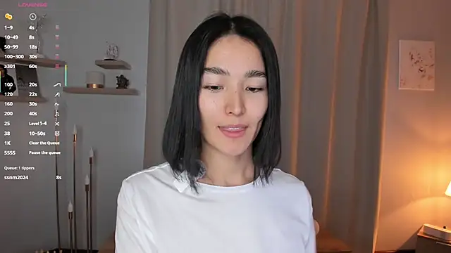 RanelDiva online show from December 17, 2025, 8:09 am