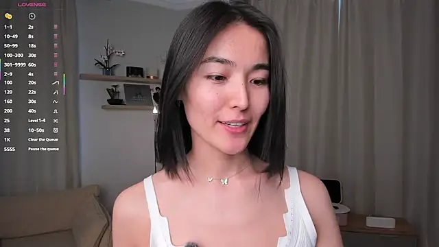 Snapshot of RanelDiva chatting on February 1, 2026, 8:13 am RanelDiva online show from February 1, 2026, 8:13 am