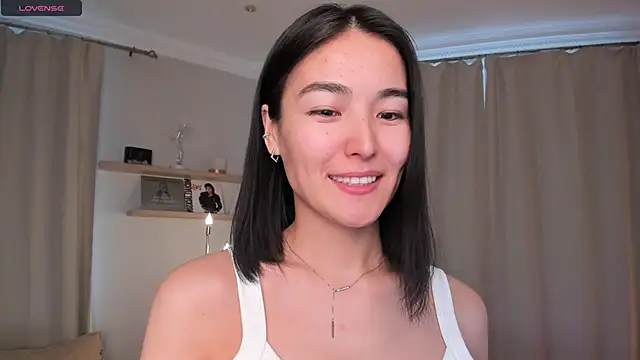 Snapshot of RanelDiva chatting on February 13, 2026, 8:21 am RanelDiva online show from February 13, 2026, 8:21 am