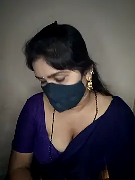 Snapshot of Bagi-Sexy chatting on September 27, 2025, 7:19 pm Bagi-Sexy online show from September 27, 2025, 7:19 pm