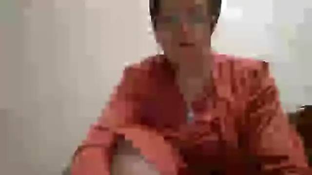 Snapshot of Lota5821 chatting on May 4, 2026, 6:15 pm Lota5821 online show from May 4, 2026, 6:15 pm
