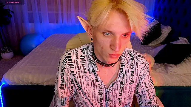 Snapshot of Limon_chik chatting on March 17, 2025, 9:45 pm Limon chik online show from March 17, 2025, 9:45 pm