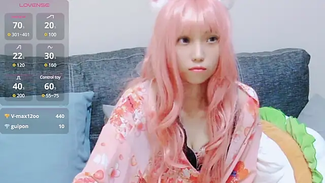 chenenna7 online show from March 18, 2025, 2:37 pm