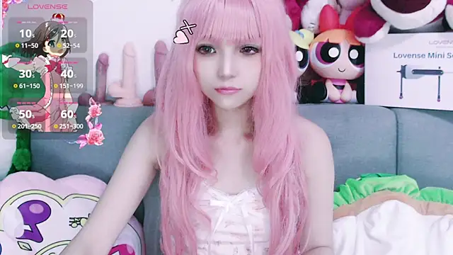 chenenna7 online show from October 17, 2025, 1:57 pm