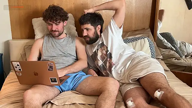 Snapshot of GunnarReed chatting on September 13, 2025, 7:46 pm GunnarReed online show from September 13, 2025, 7:46 pm