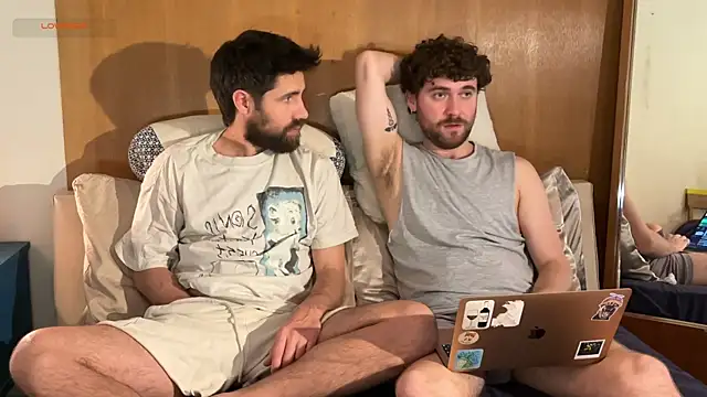 Snapshot of GunnarReed chatting on September 27, 2025, 10:04 pm GunnarReed online show from September 27, 2025, 10:04 pm