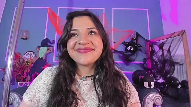 TaraTaylorr online show from October 26, 2025, 2:28 am