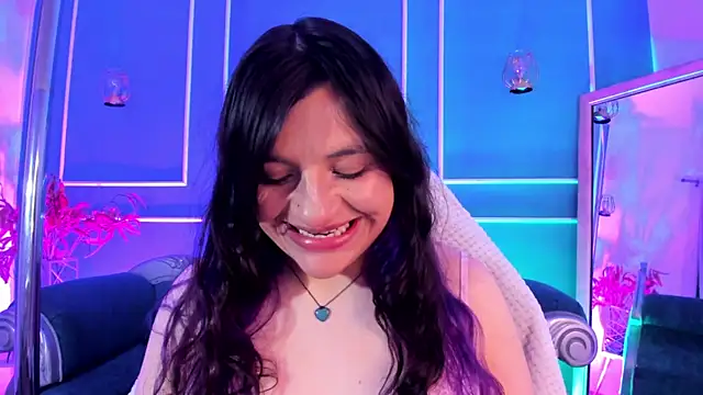 TaraTaylorr online show from December 5, 2025, 3:15 am