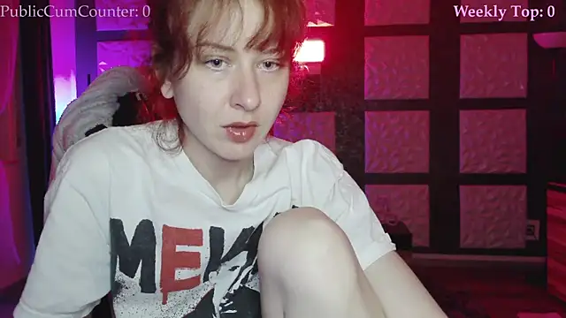 SweetSeraphine online show from March 30, 2026, 7:04 pm