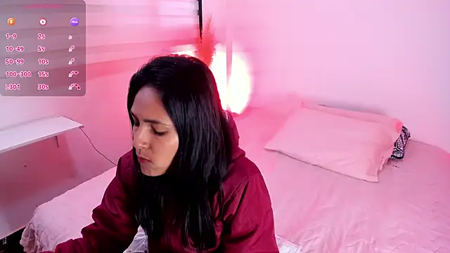 Fernanda liie  online show from March 19, 2026, 12:31 pm