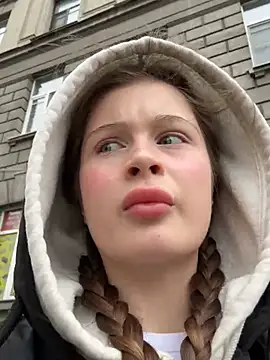 melicious  online show from March 3, 2025, 9:00 am