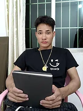 Dannyhobb online show from March 1, 2025, 12:23 pm