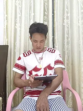 Dannyhobb online show from March 14, 2025, 1:46 pm