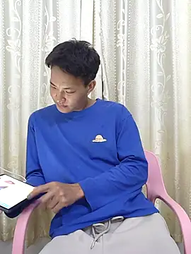 Dannyhobb online show from March 16, 2025, 12:00 pm