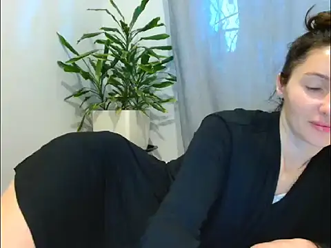 Irina9793 online show from May 29, 2026, 5:22 pm