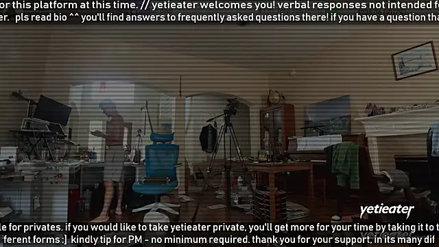 Snapshot of yetieater chatting on May 31, 2026, 6:31 pm yetieater online show from May 31, 2026, 6:31 pm