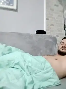 iurinicola online show from November 14, 2025, 9:57 pm