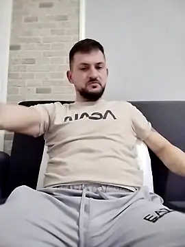 Snapshot of iurinicola chatting on March 11, 2026, 9:10 pm iurinicola online show from March 11, 2026, 9:10 pm