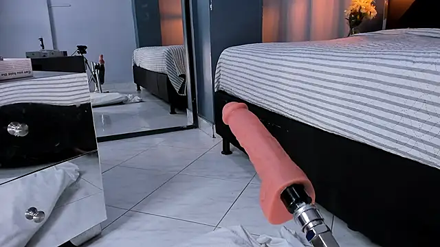 Melissa 23  online show from October 13, 2025, 11:32 am