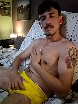 Tiitou22 online show from April 23, 2026, 11:40 pm