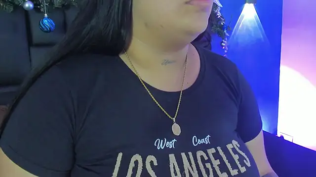 Snapshot of DANESKA_HILLER chatting on January 6, 2026, 7:50 pm DANESKA HILLER online show from January 6, 2026, 7:50 pm