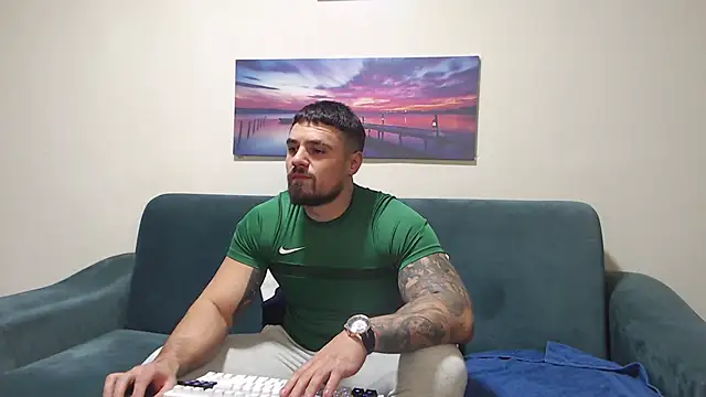 Tiberius hunk online show from December 1, 2025, 5:40 pm