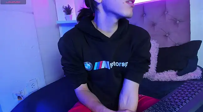 Andrew Wolff online show from March 7, 2025, 10:56 am