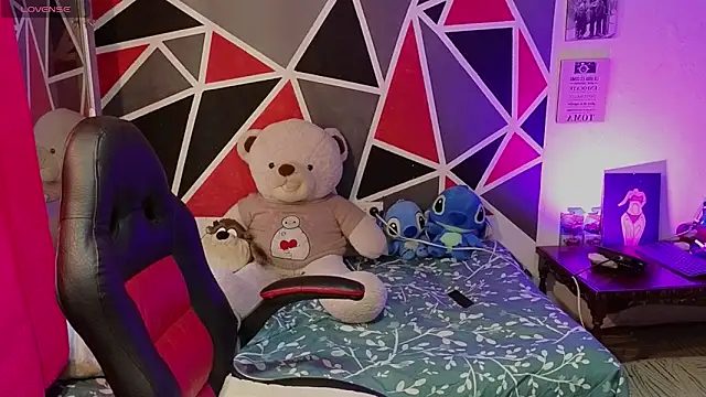 demimoore222 online show from January 9, 2026, 3:59 pm